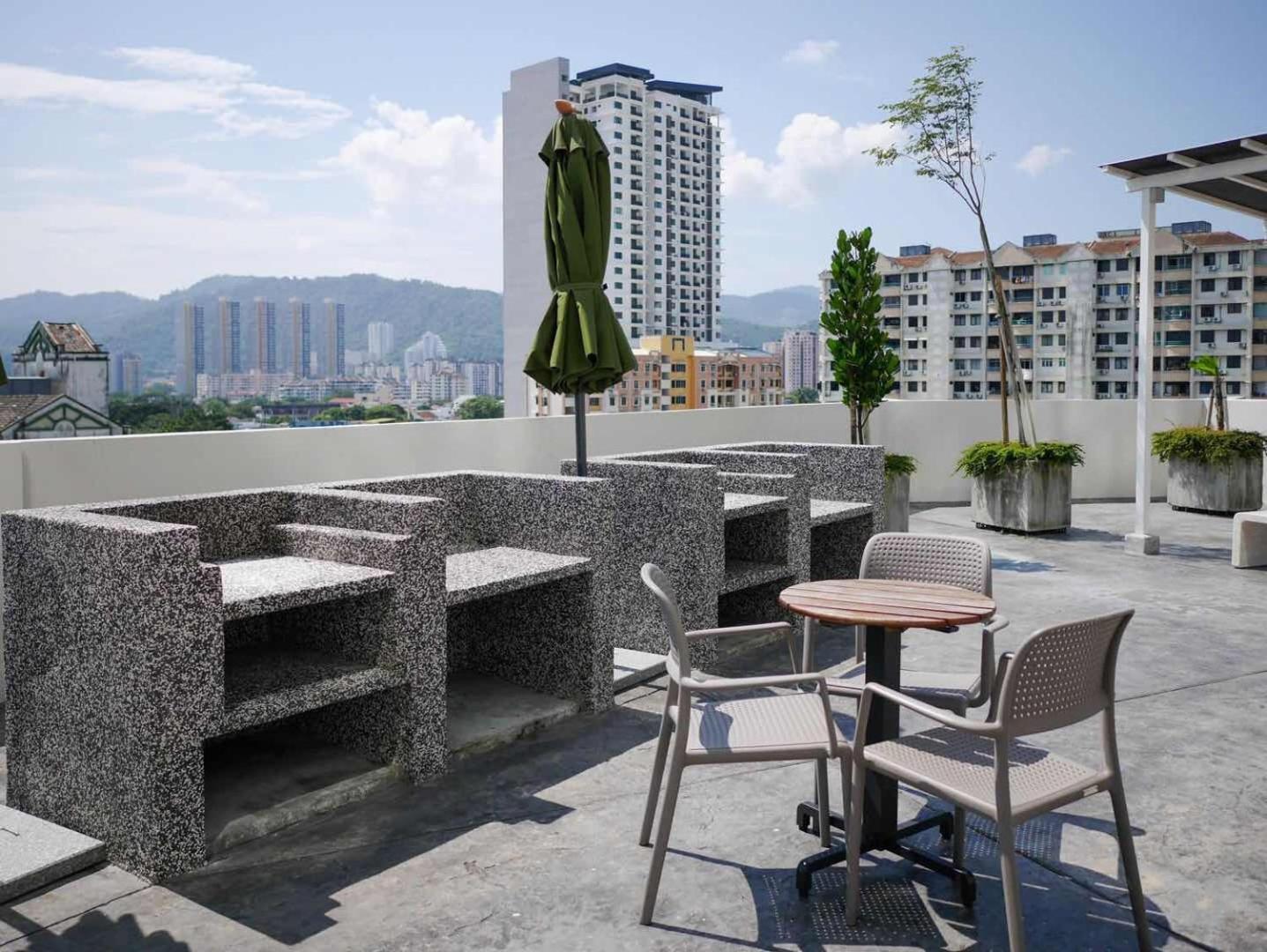 Penang Straits Garden Condominium Georgetown ภายนอก รูปภาพ